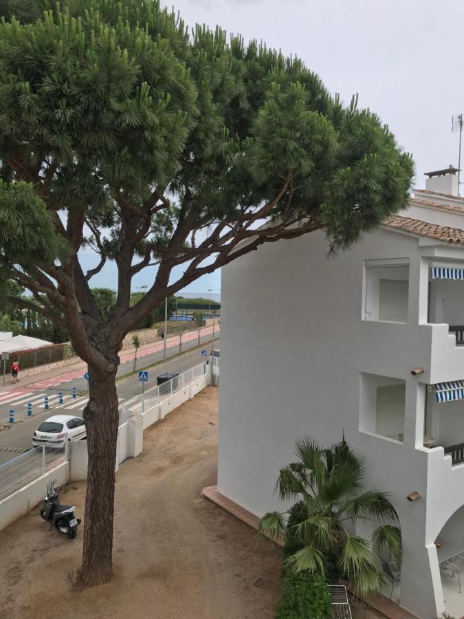 En Playa De Costa Brava *